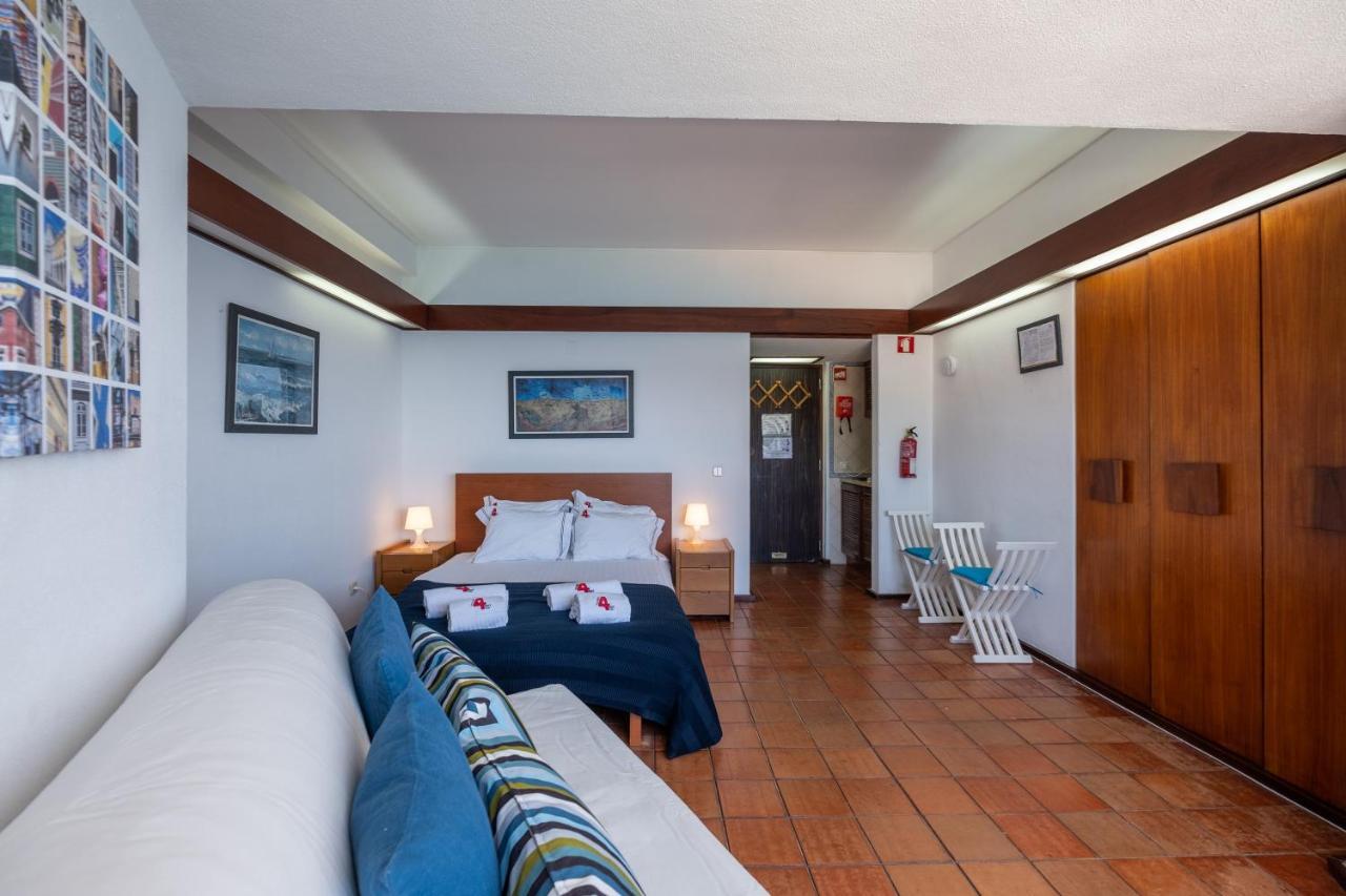Rent4Rest - Sesimbra Ocean View Studio Экстерьер фото